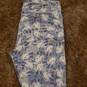 Lularoe Disney legging